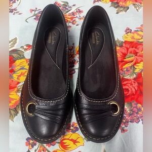 Clarks Women's Black Leather Loafers